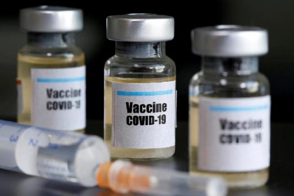 Vaccine won’t work against South Africa coronavirus variant, worry UK scientists